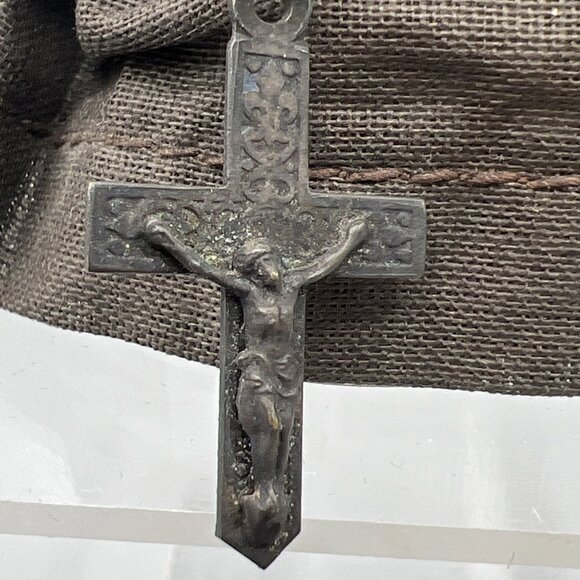 Vtg Nun Bell 4 Inch Tall Metal Crucifix Catholic Religion Nunnery Unusual Kitsch - Picture 5 of 12